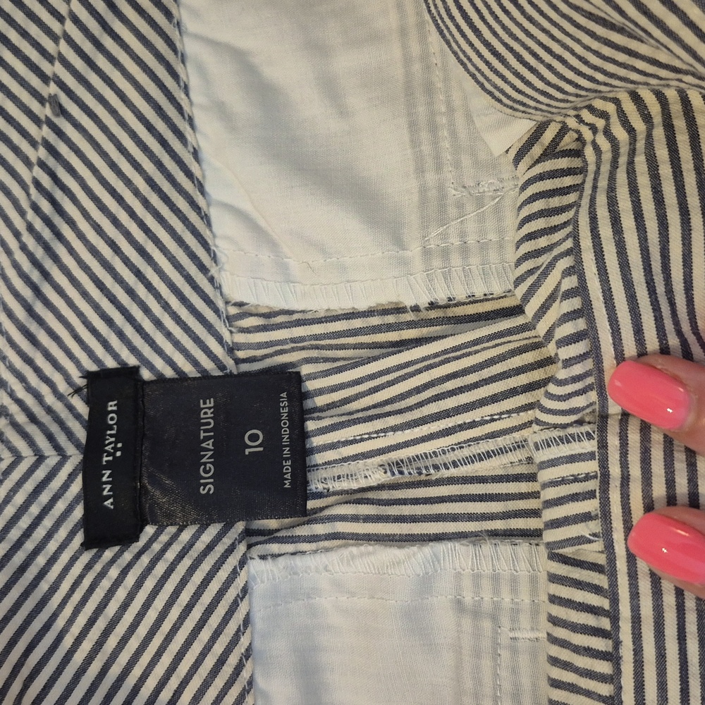 Ann Taylor Navy and White Striped Shorts - Picture 2 of 4